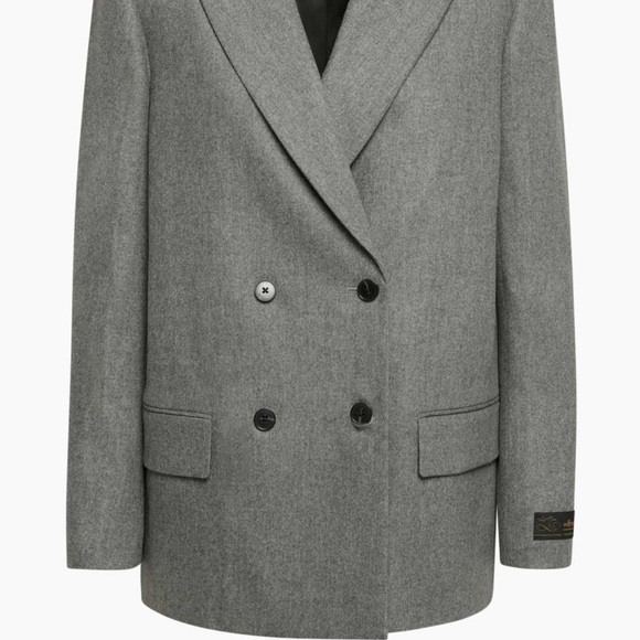 New Destiny Blazer
Wool-cashmere classic-fit blazer - Picture 2 of 16